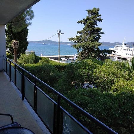 Amazing Seaview Apartment With A Balcony Near The Beach - Kneza Trpimira I Zadar Exterior foto