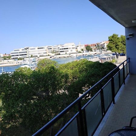 Amazing Seaview Apartment With A Balcony Near The Beach - Kneza Trpimira I Zadar Exterior foto